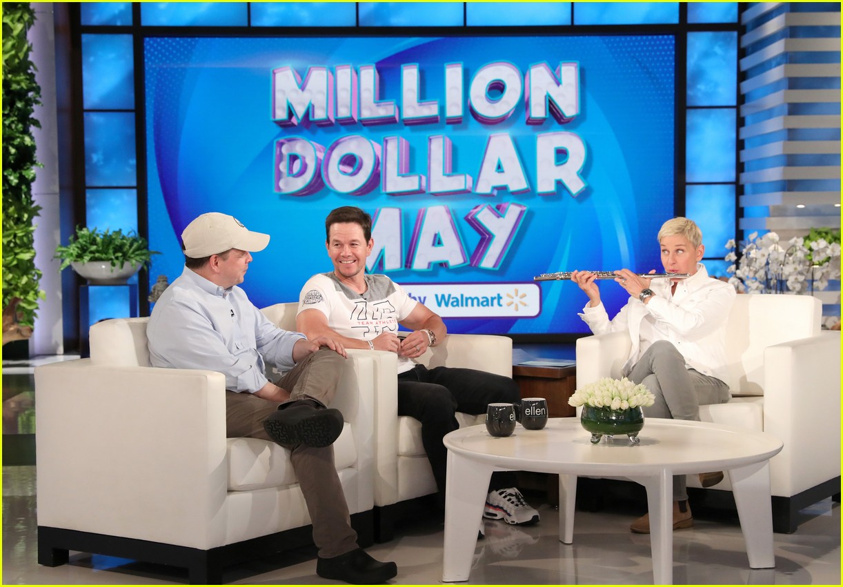 Mark Wahlberg Reveals His 10th Anniversary Plans With Wife Rhea - Watch!