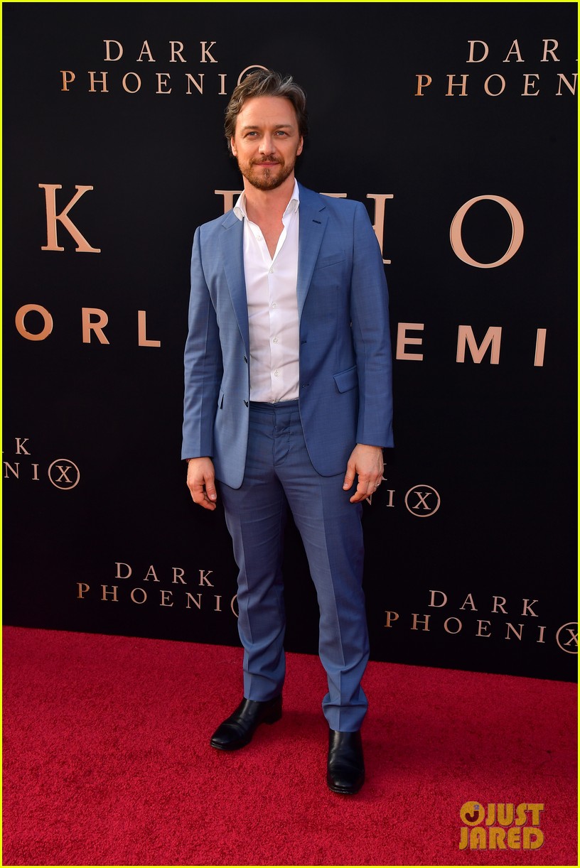 Michael Fassbender Joins Nicholas Hoult & James McAvoy at 'Dark Phoenix' Premiere