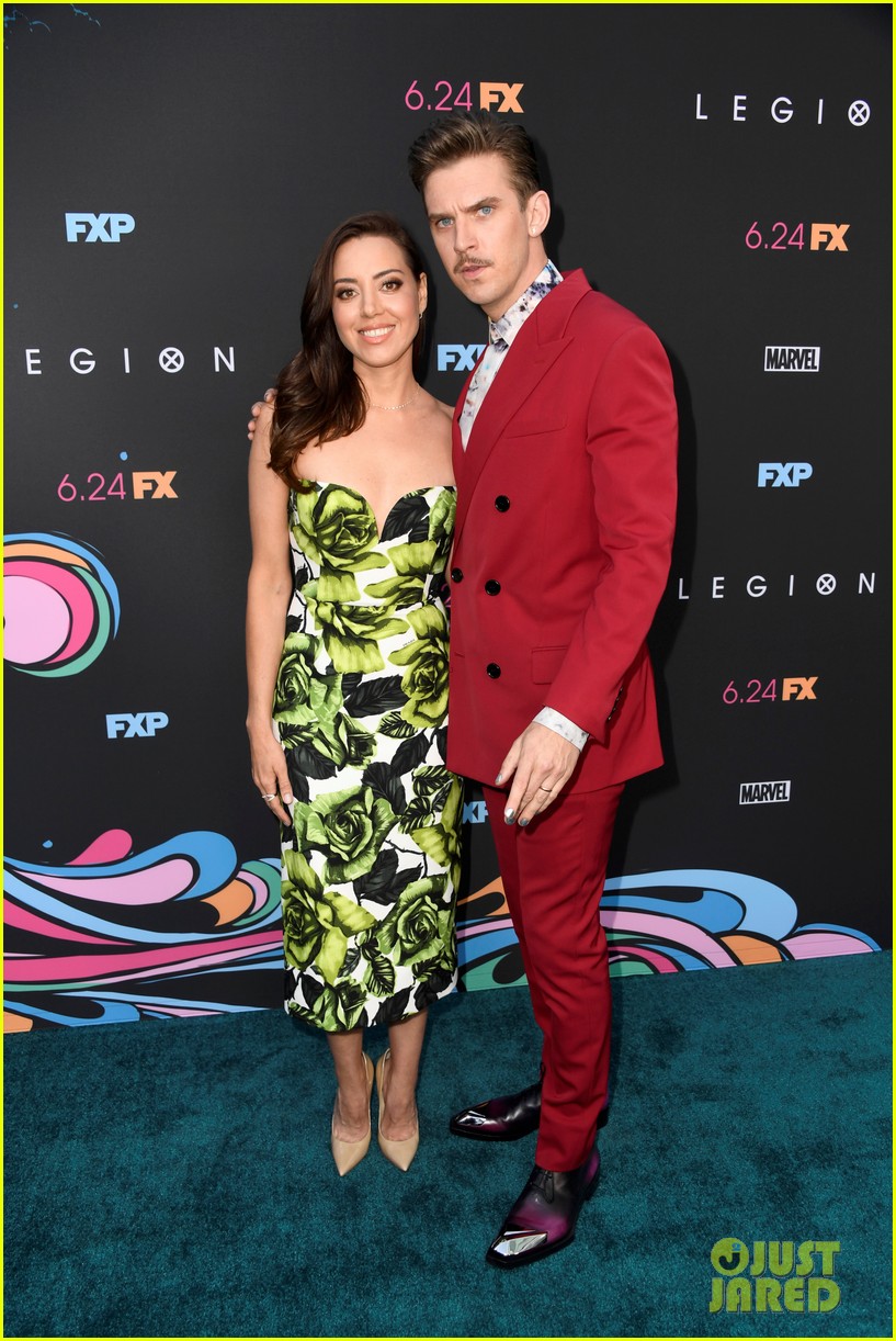 Aubrey Plaza & Dan Stevens Buddy Up at 'Legion' Season Three Premiere