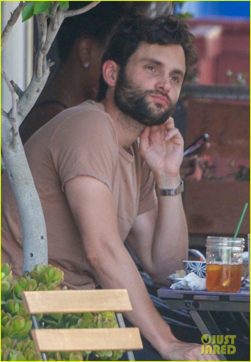 Penn Badgley Meets Up with His Dad for Lunch in L.A.