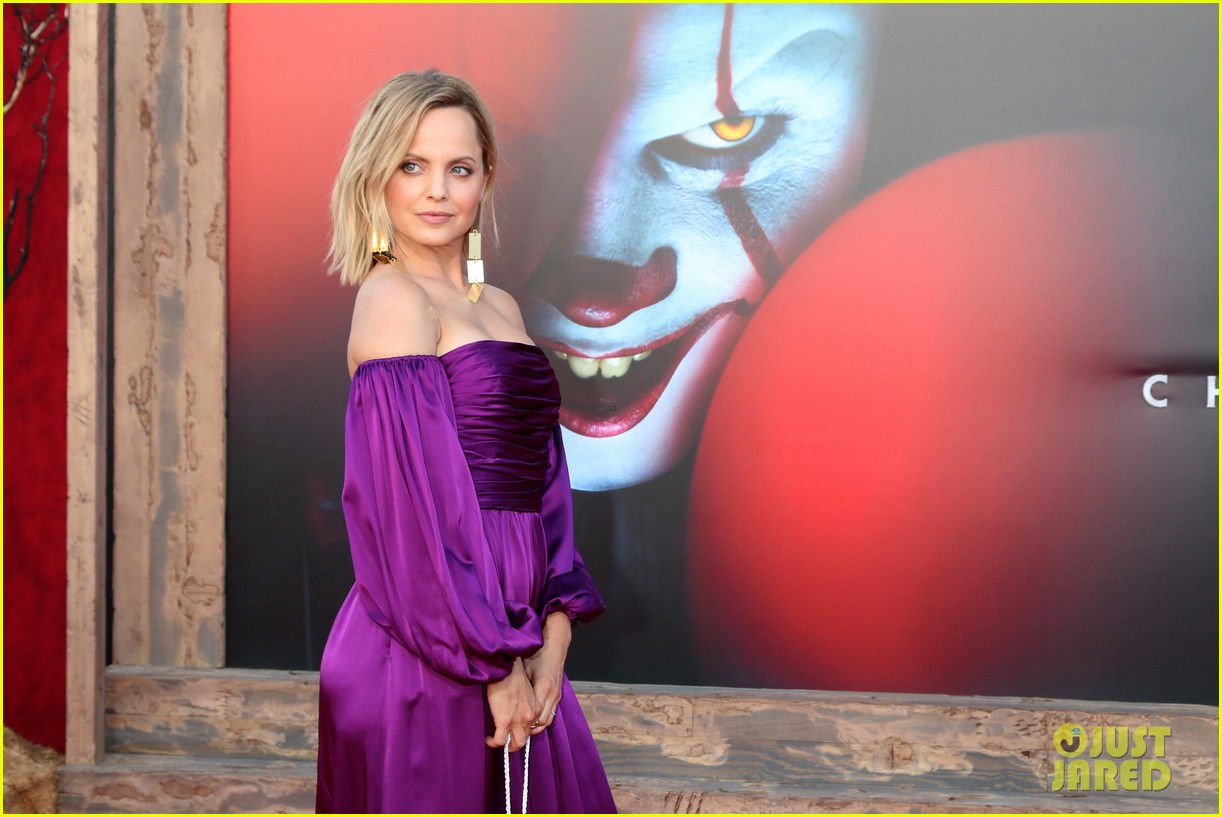 Jessica Chastain, Bill Skarsgard & 'It: Chapter Two' Cast Celebrate Premiere!