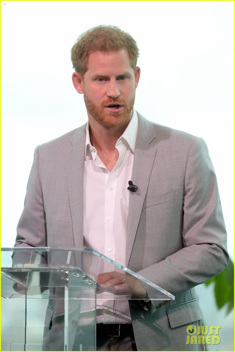 Prince Harry Breaks Silence on Controversy Over Flying Private with Meghan Markle & Baby Archie