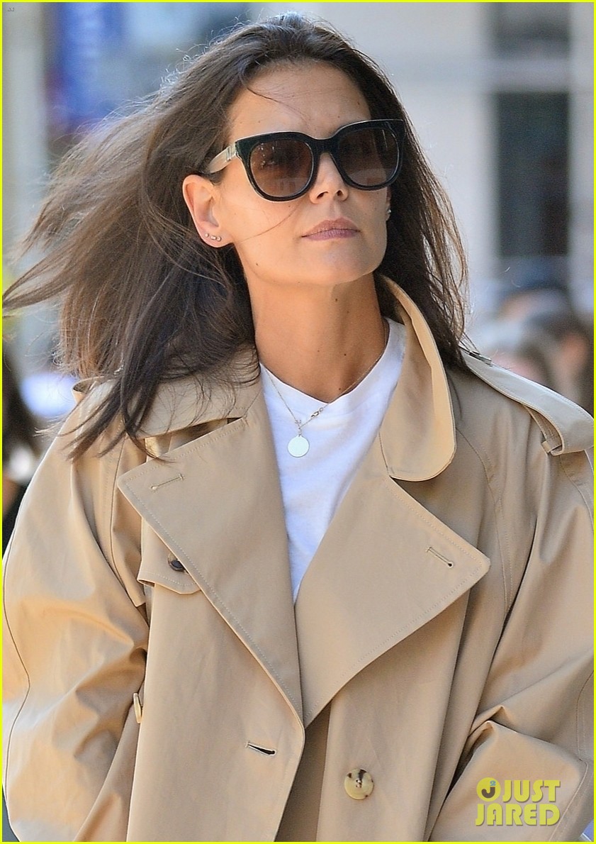 Katie Holmes Wears Chic Trench Coat for Stroll in NYC