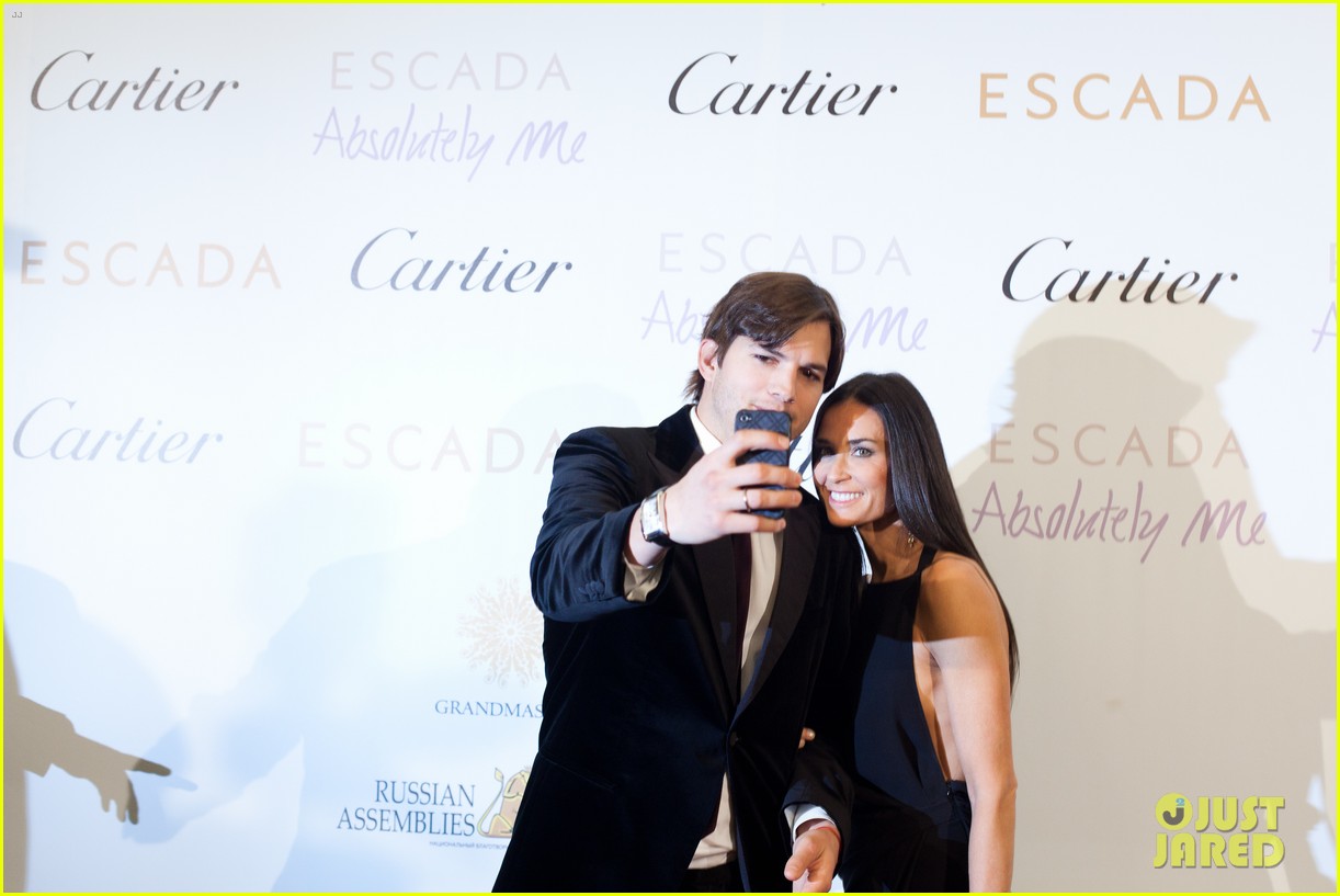 Demi Moore Speaks About Ashton Kutcher Relationship, Reveals She Suffered Miscarriage at 6 Months with His Baby