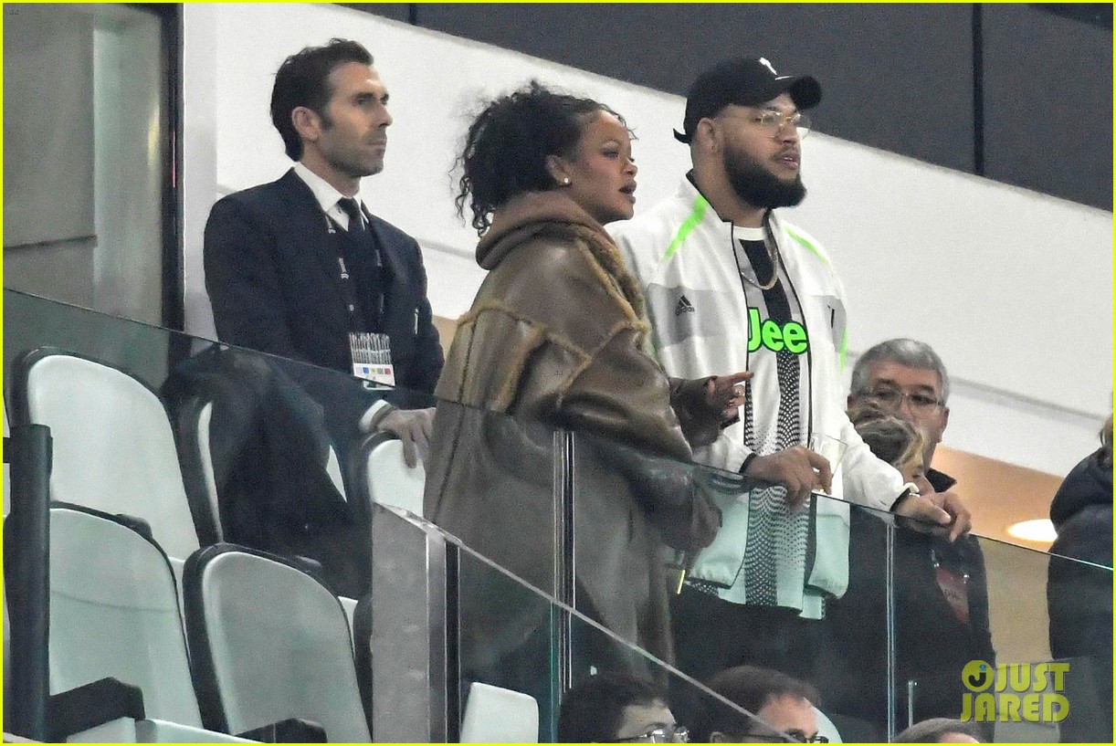 Rihanna Cheers On Juventus Team at Soccer Match in Italy!