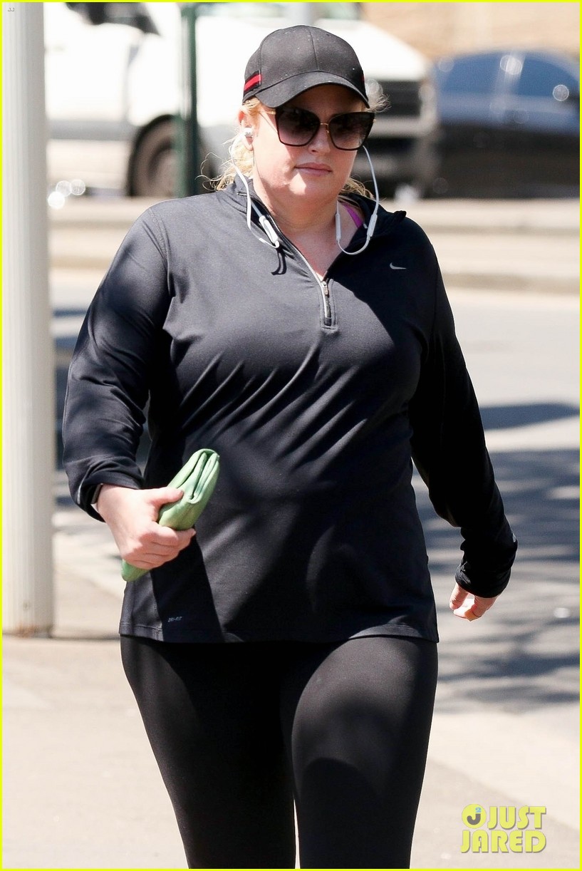 Rebel Wilson Kicks Off Her Morning with Workout in Sydney