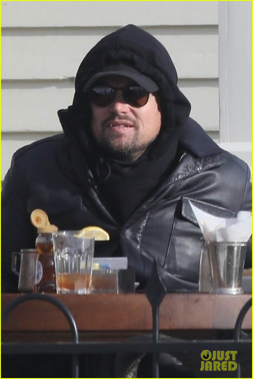 Leonardo DiCaprio & Camila Morrone Get Ready for the Holidays with Trip to Aspen!