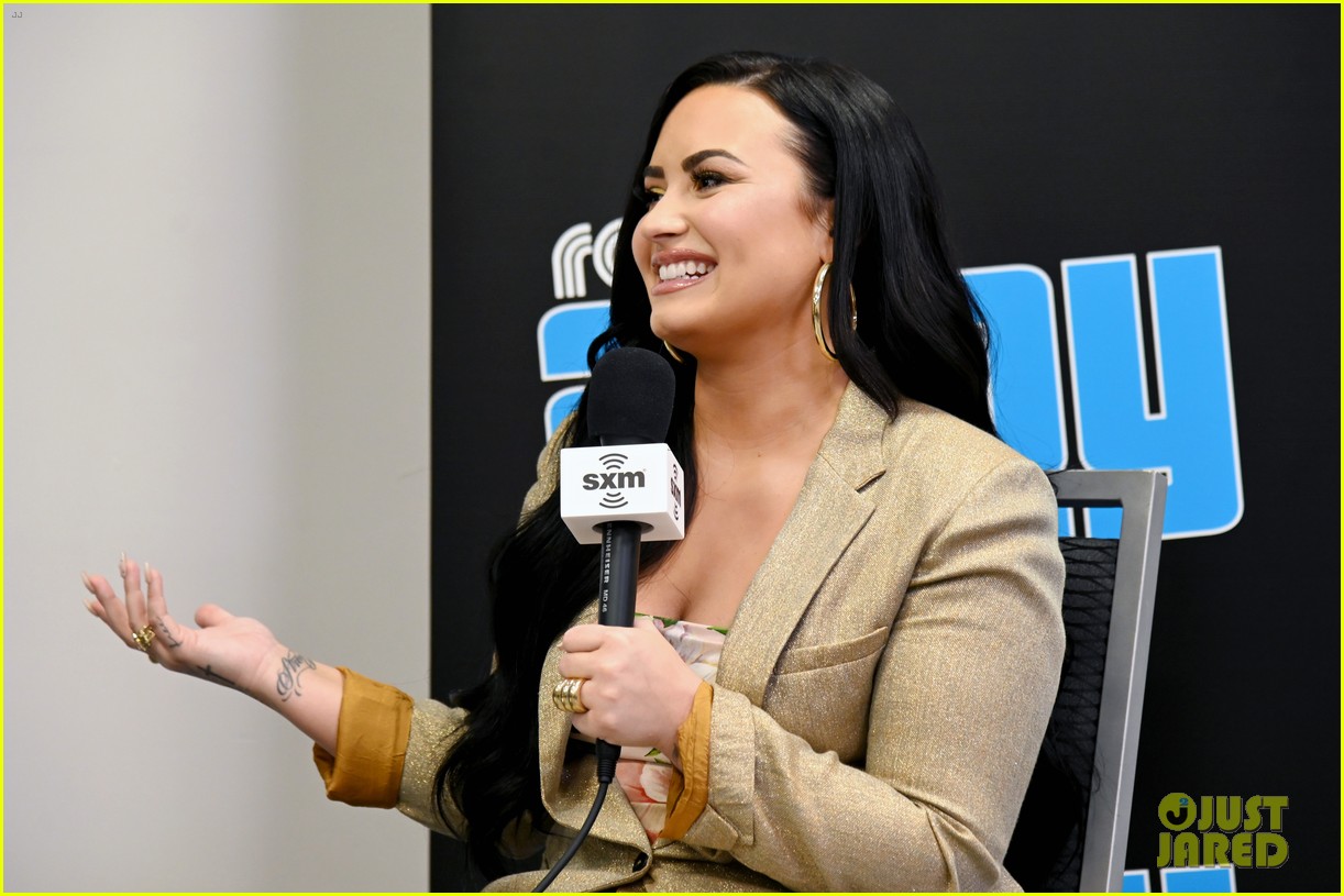 Demi Lovato Opens Up About Coming Out to Her Parents: 'It Was Really Beautiful'