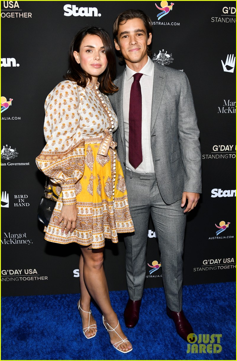 Naomi Watts, Liev Schreiber, Caitriona Balfe, & More Attend G'Day USA Dinner!