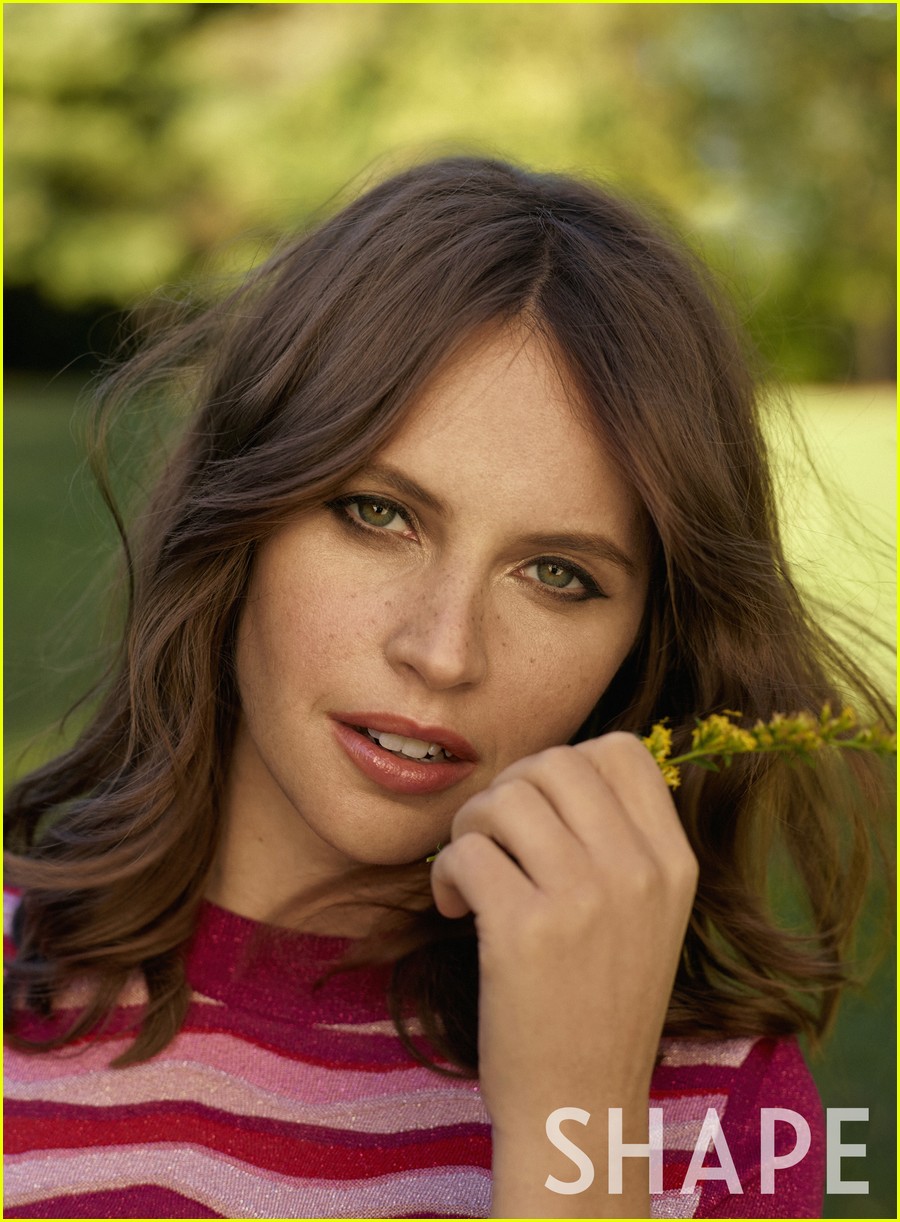 Felicity Jones Reveals the Sweet Way She Bonded with 'Aeronauts' Co-Star Eddie Redmayne