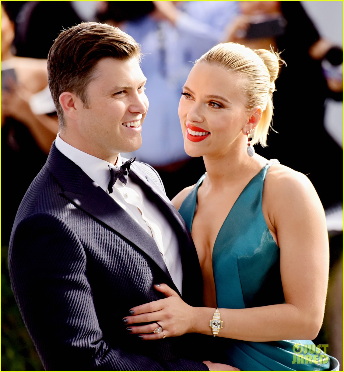 Scarlett Johansson & Colin Jost Couple Up at SAG Awards 2020