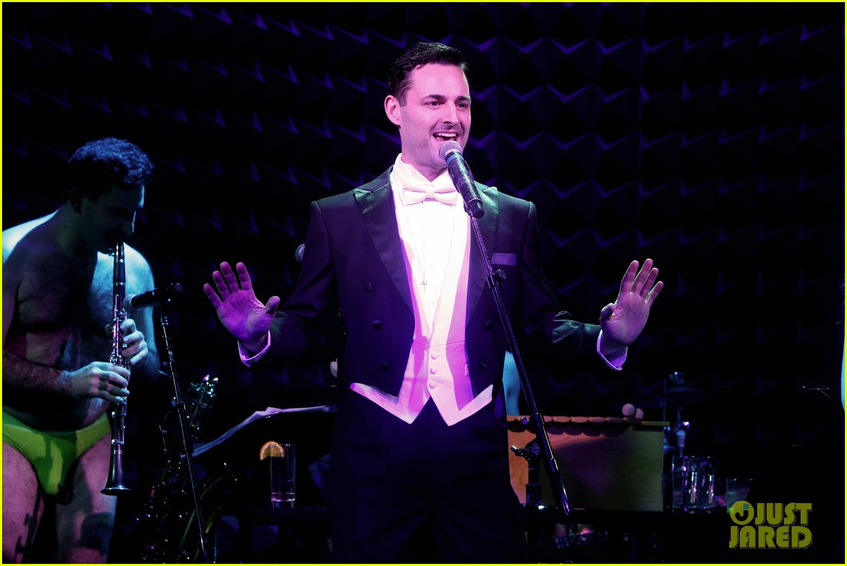 Broadway Stars Strip Down to Their Underwear for Skivvies Concert!