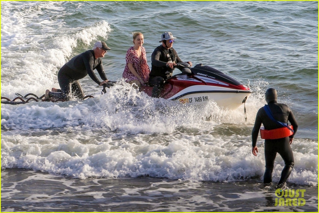 Diane Kruger & Kiernan Shipka Swim in Their Clothes for 'Swimming with Sharks' Filming (Photos)