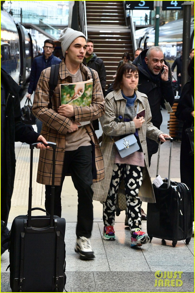 Maisie Williams' Boyfriend Reuben Selby Playfully Hides Her Face at Paris Train Station