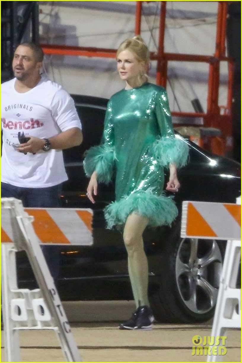 Nicole Kidman Wears a Sparkly Green Dress with Sneakers on 'The Prom' Set | Just Jared