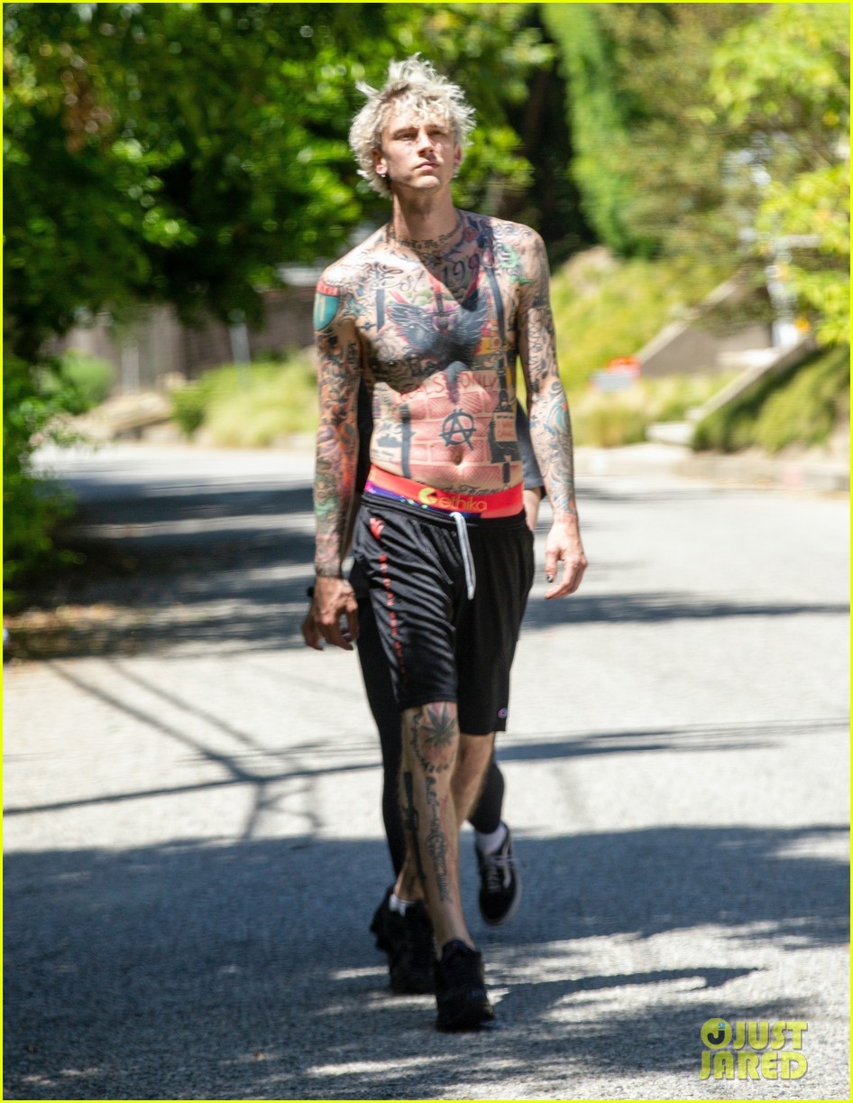Machine Gun Kelly Goes on a Shirtless Jog in LA Amid Quarantine