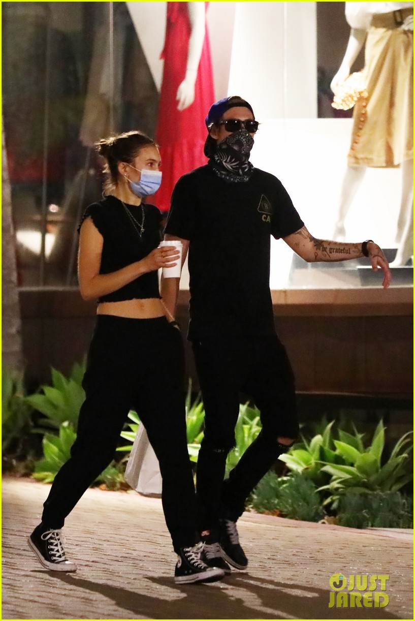 Presley Gerber & Girlfriend Sydney Brooke Head Out After Visiting Family Restaurant Cafe Habana Amid Pandemic