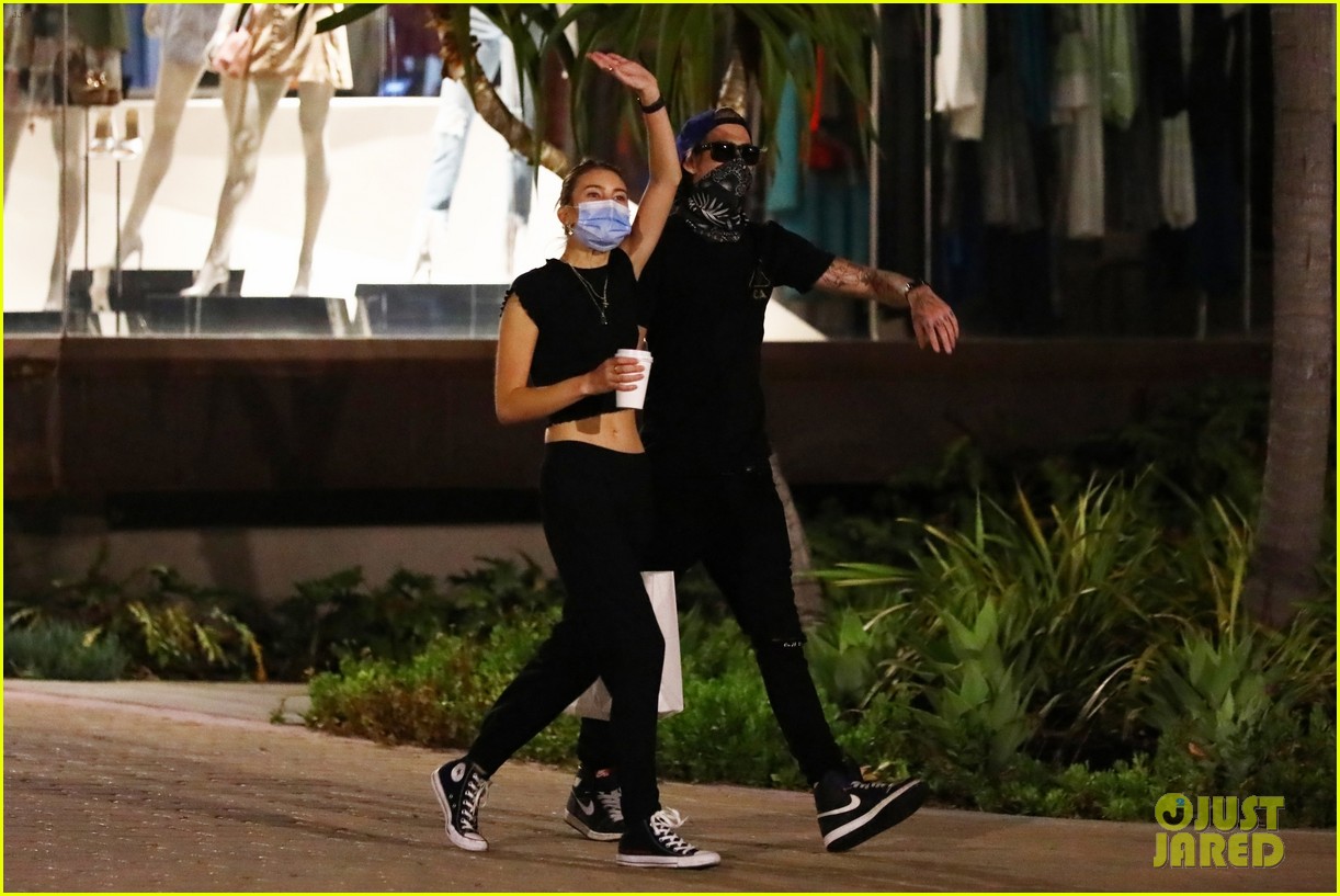 Presley Gerber & Girlfriend Sydney Brooke Head Out After Visiting Family Restaurant Cafe Habana Amid Pandemic