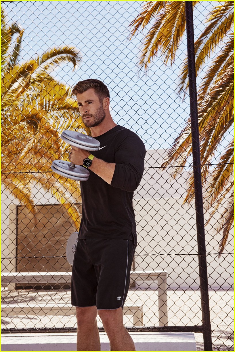 Chris Hemsworth Looks So Hot in New Workout Photos for TAG Heuer Campaign!