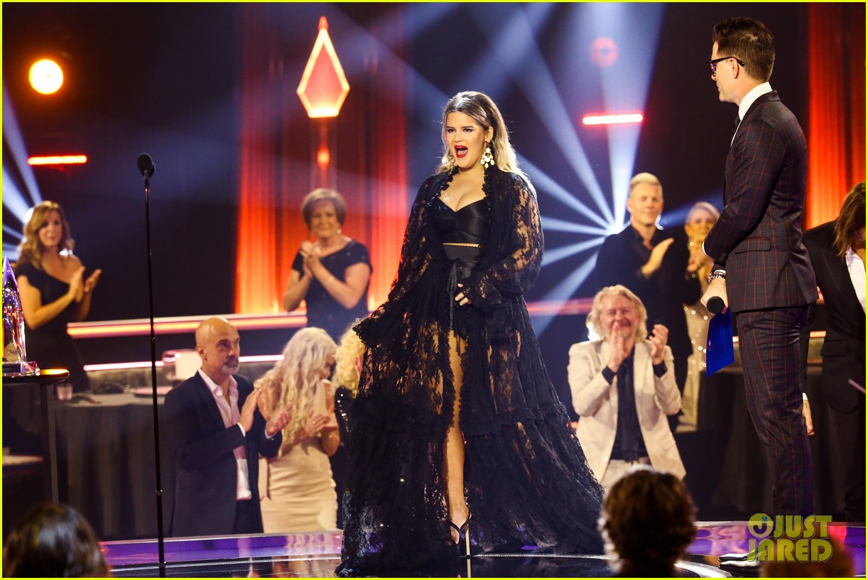 Maren Morris Shows Off Major Leg Arriving at CMA Awards 2020 with Hubby Ryan Hurd