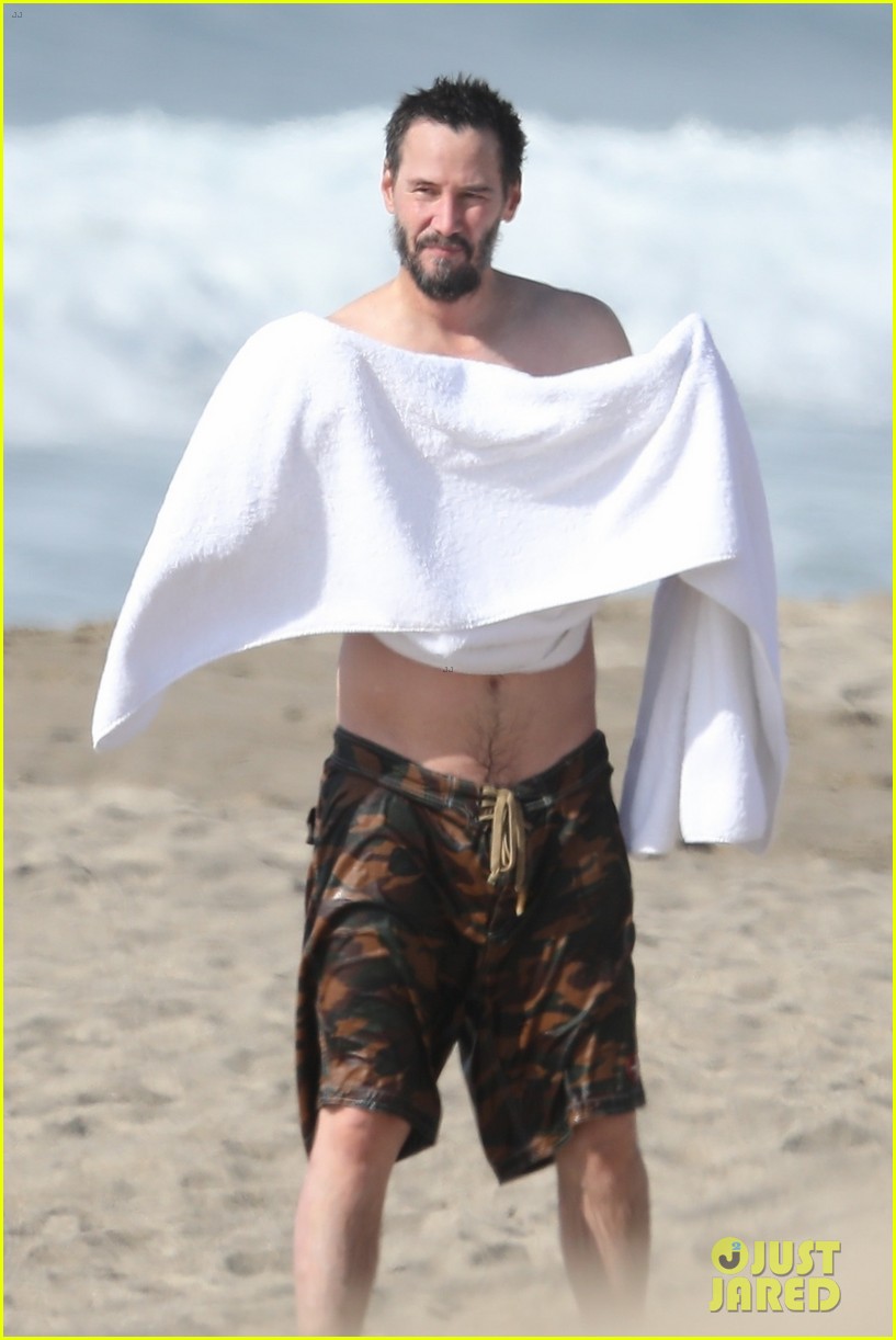 Keanu Reeves Looks Fit Shirtless at the Beach in Malibu