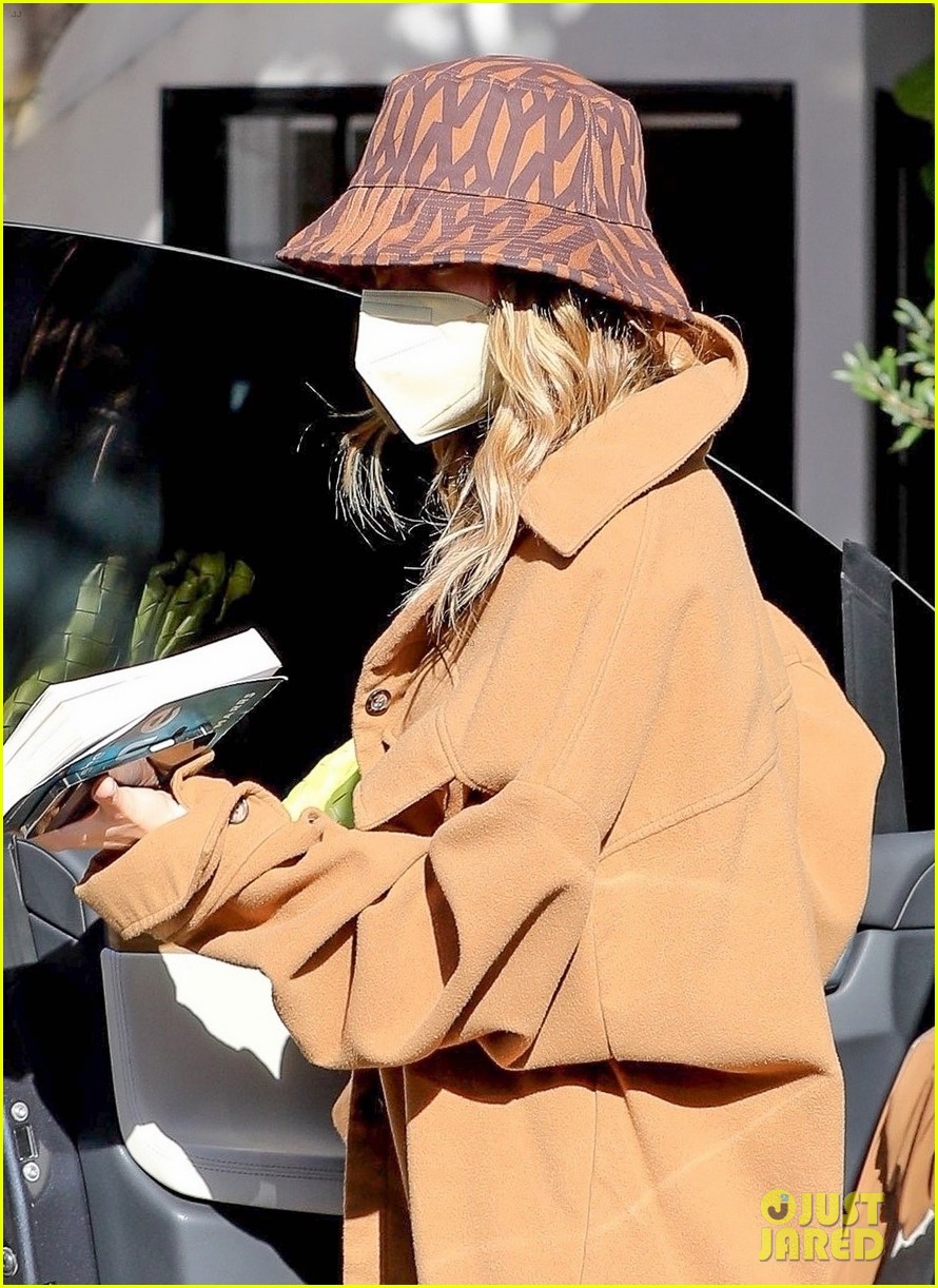 Hailey Bieber Wears Ivy Park Bucket Hat While Out in Beverly Hills