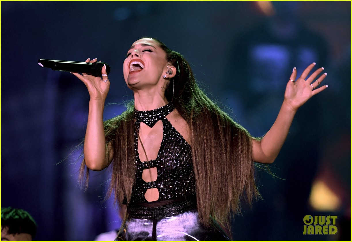 Ariana Grande Is the Highest Paid Coach on 'The Voice' - Find Out Her Reported Salary!