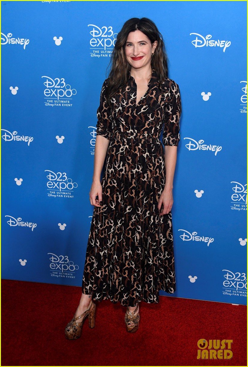 Kathryn Hahn Says Her Kids Are 'Nicer' to Her Now After 'WandaVision'
