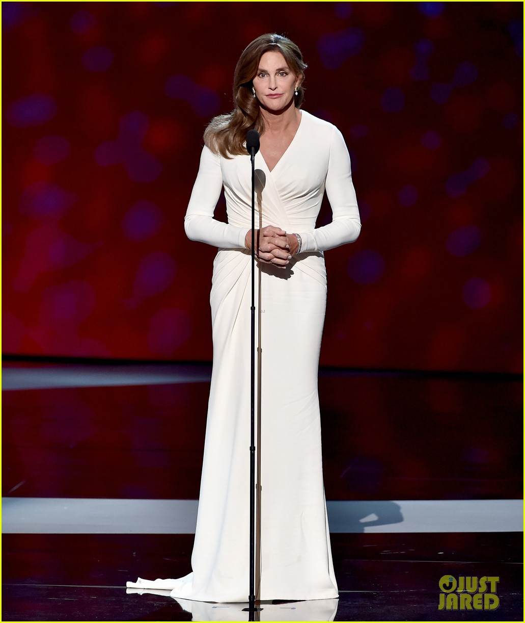 Caitlyn Jenner Officially Announces She's Running for Governor of California