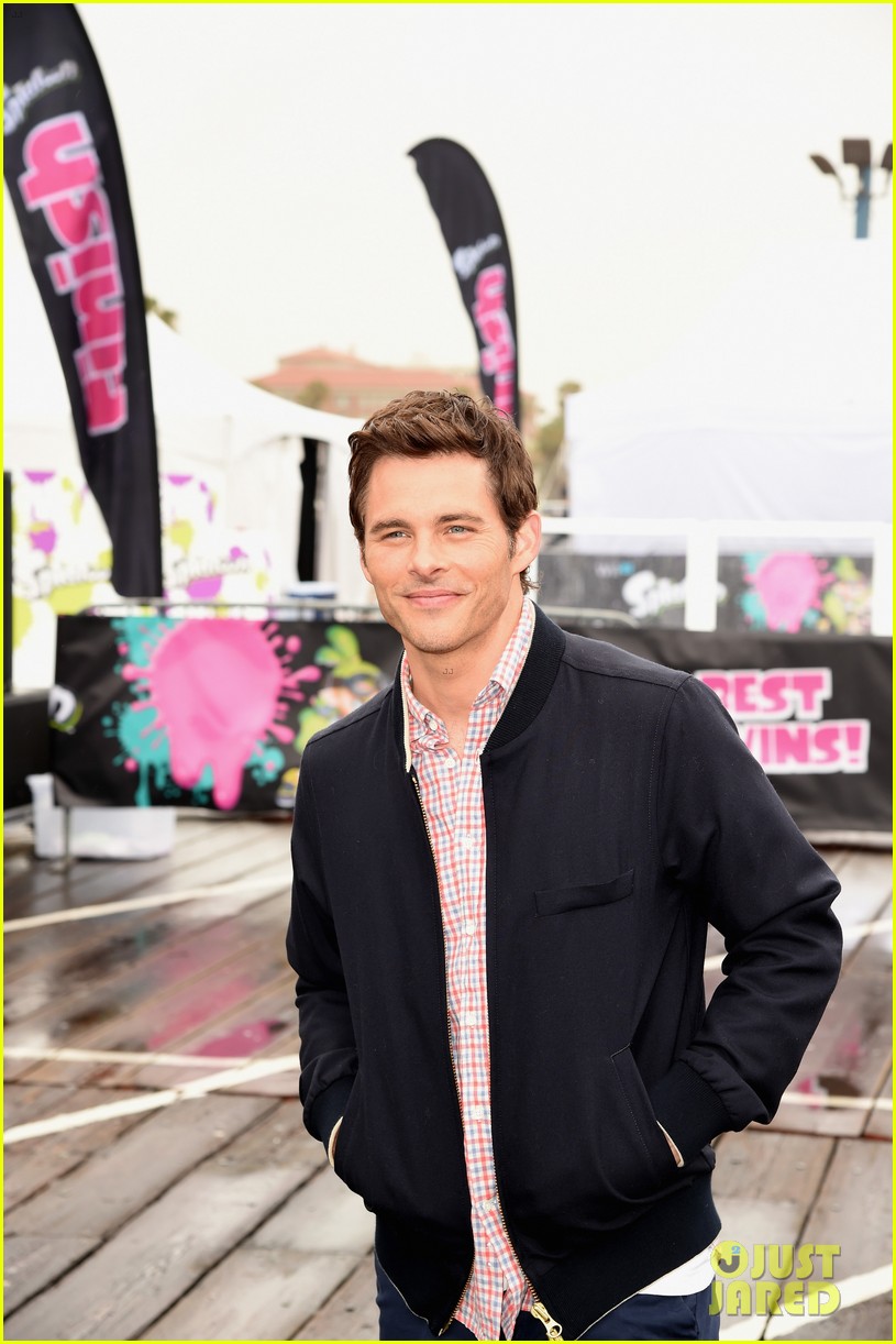Yep, That's James Marsden in 'The Nanny' Pilot - His First Job!