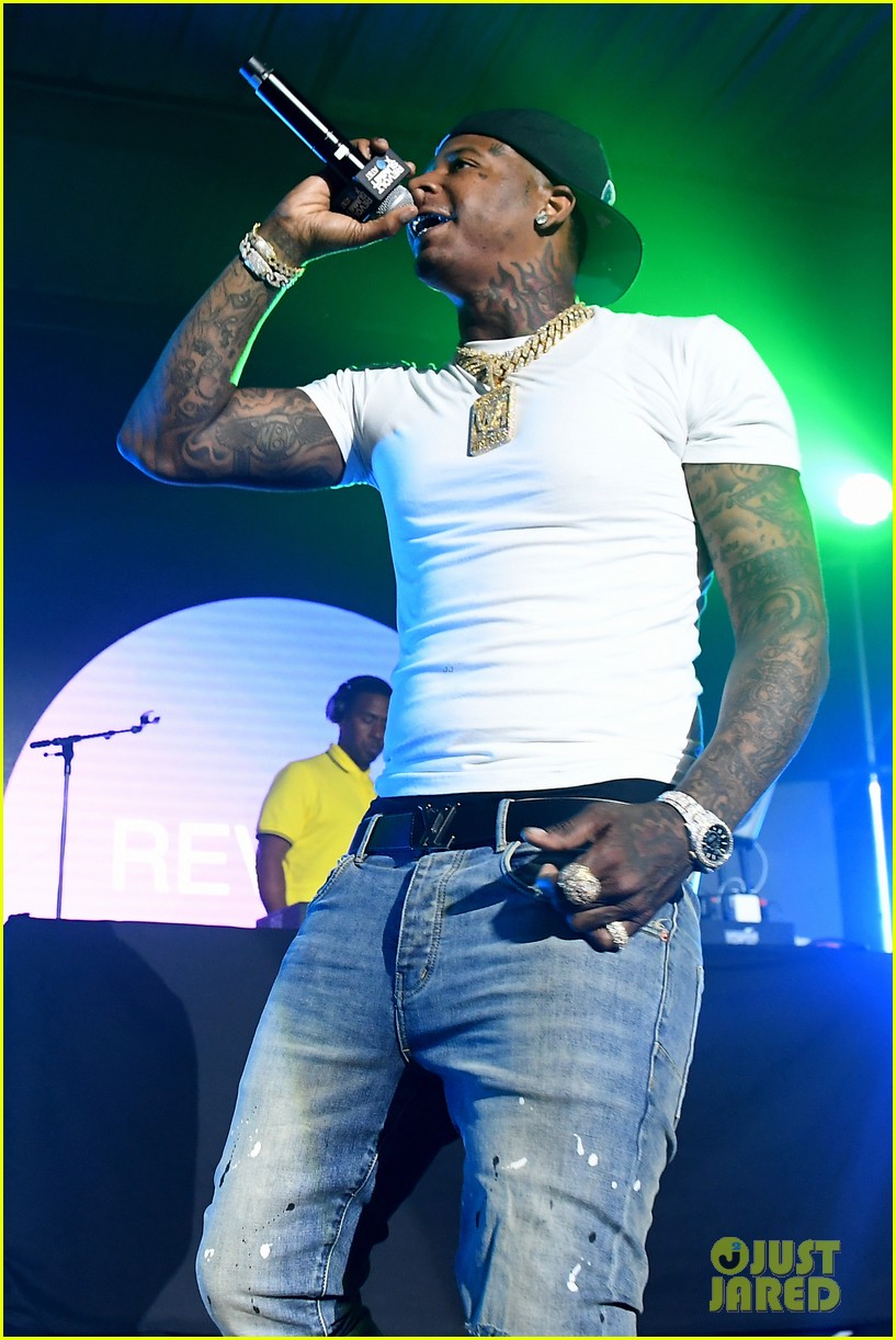 Moneybagg Yo Returns to No. 1 on Billboard 200 With 'A Gangsta's Pain'