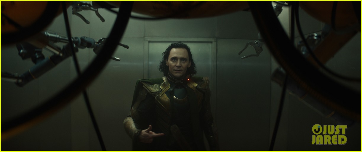 'Loki' Just Explained One Of The Biggest Mysteries In US History - D.B. Cooper