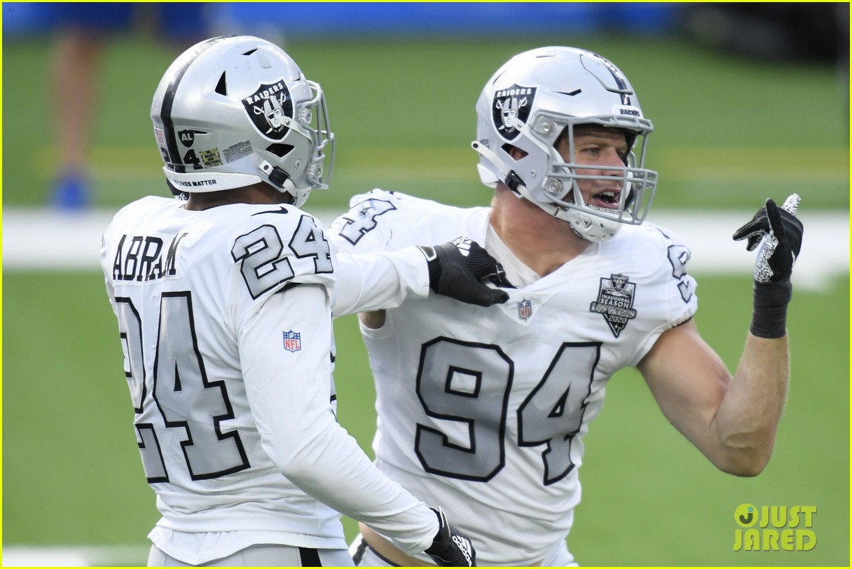 Raiders Football Player Carl Nassib Comes Out As Gay; Makes History as First Active NFL Player