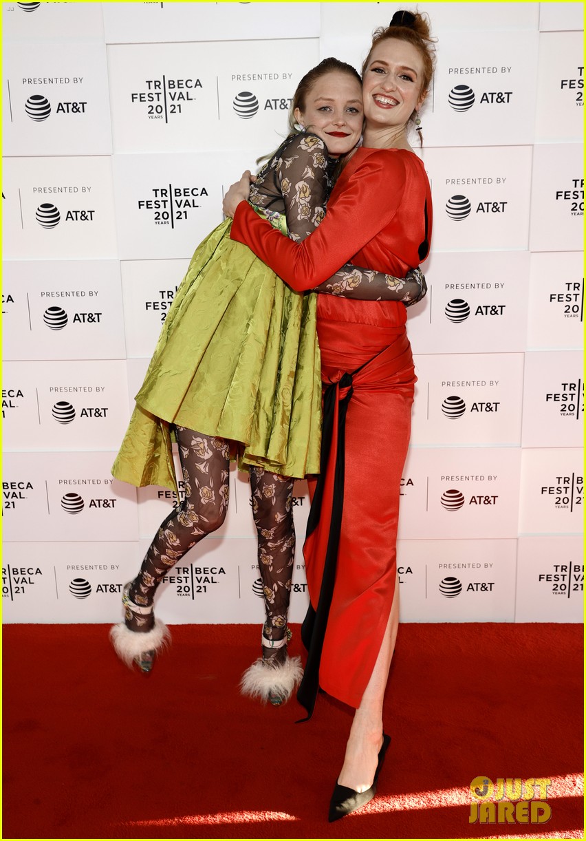 Rainey Qualley & Chelsea Lopez Debut Their New Mystery Movie 'Ultrasound' at Tribeca