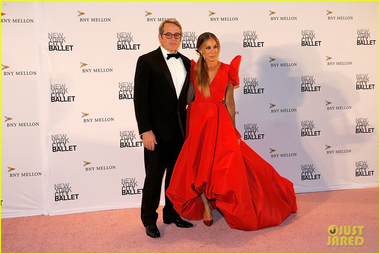 Sarah Jessica Parker & Matthew Broderick's Broadway Play Gets Opening Date After Being Postponed By Coronavirus