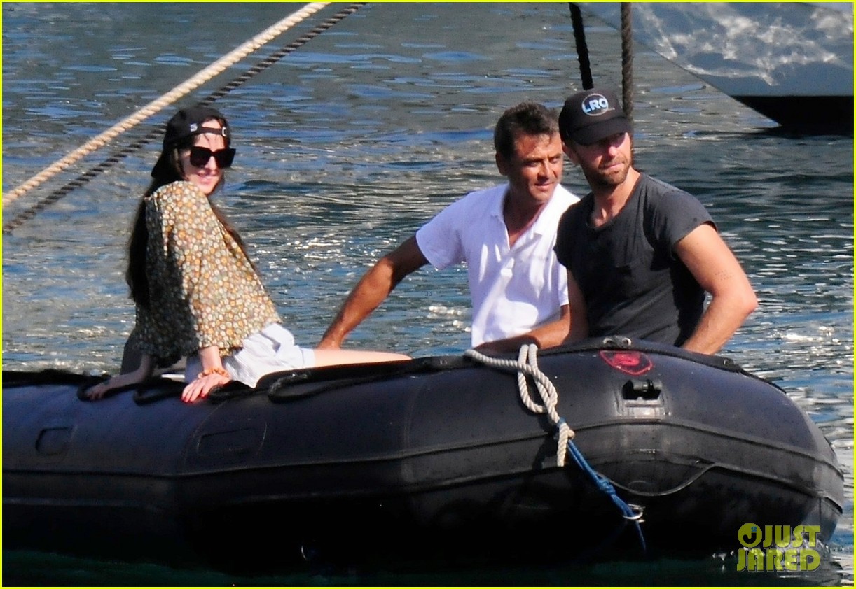 Dakota Johnson & Chris Martin Spotted Together on Vacation in Spain! (New Photos)