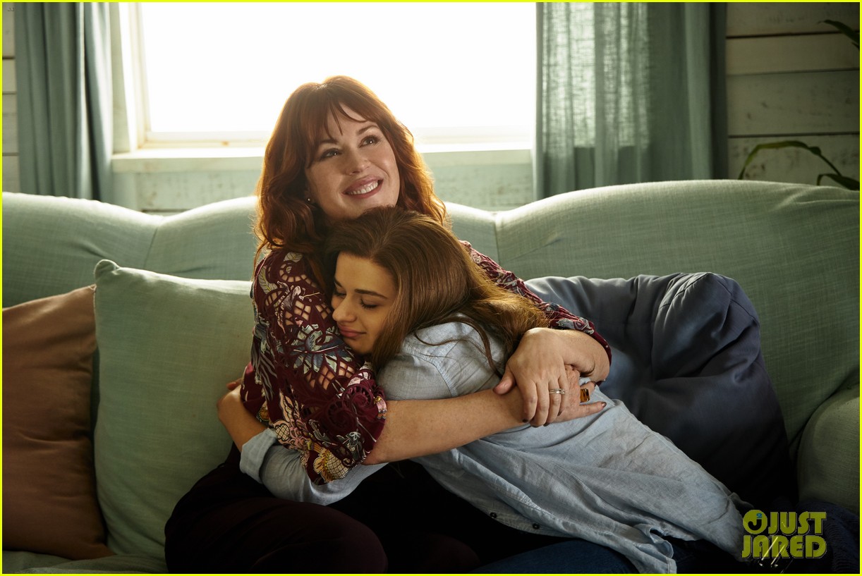Joey King Has To Decide Between Love & College in 'The Kissing Booth 3' Trailer - Watch Here!