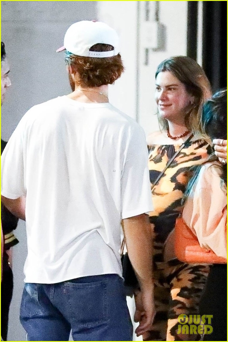 KJ Apa & Pregnant Girlfriend Clara Berry Step Out With Friends For Night Out