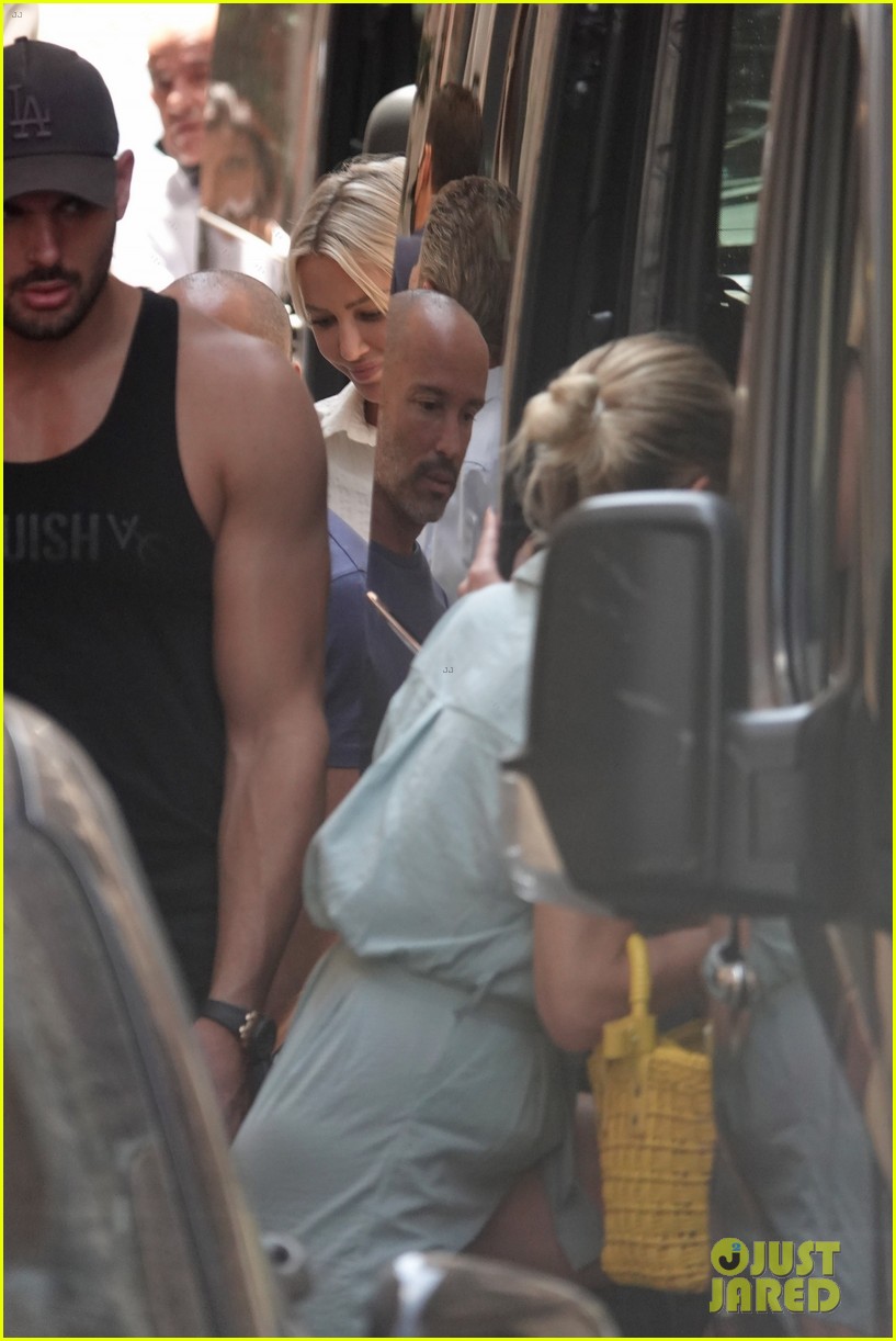 Selling Sunset's Chrishell Stause & Jason Oppenheim Look So Happy Together During Trip to Italy!