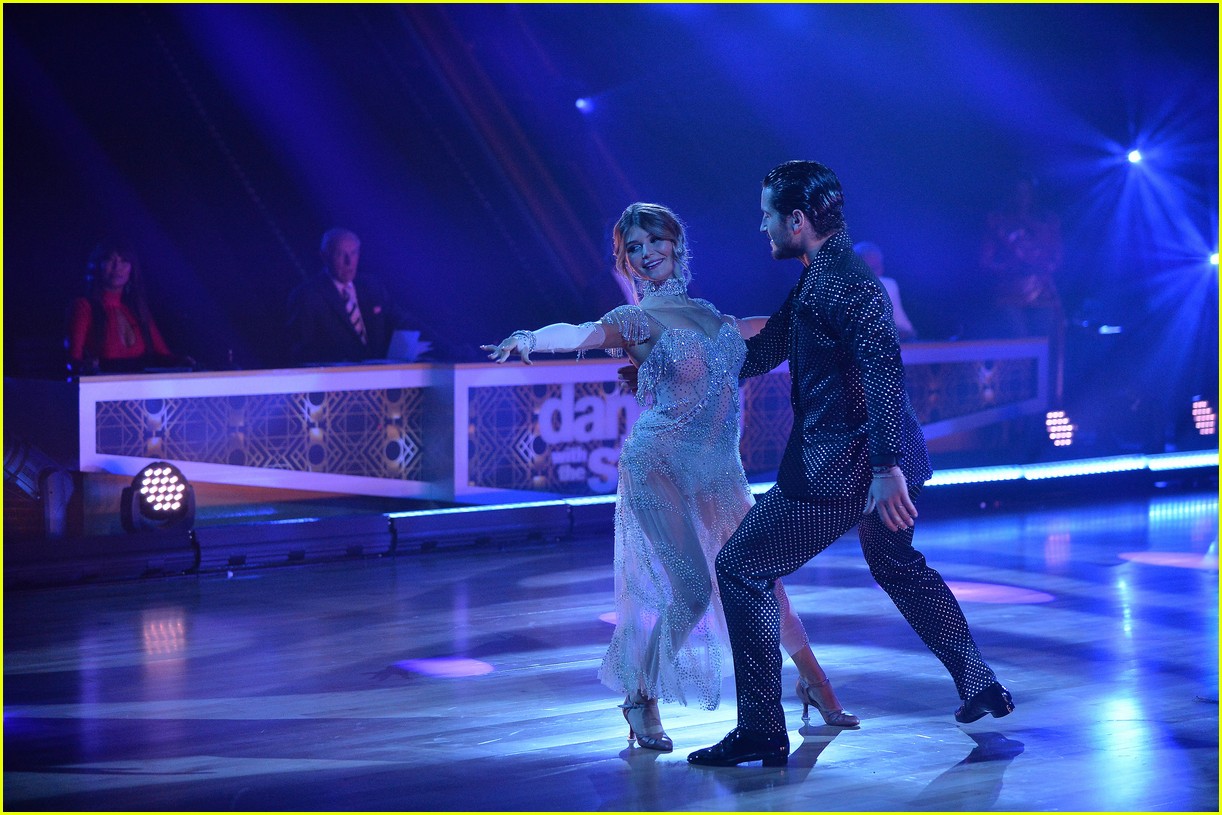 Olivia Jade Impresses The Judges With Viennese Waltz on 'Dancing With The Stars' Week 2