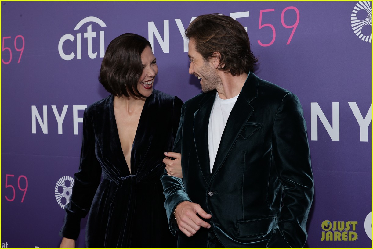 Jake Gyllenhaal & Girlfriend Jeanne Cadieu Make First Red Carpet Appearance Together