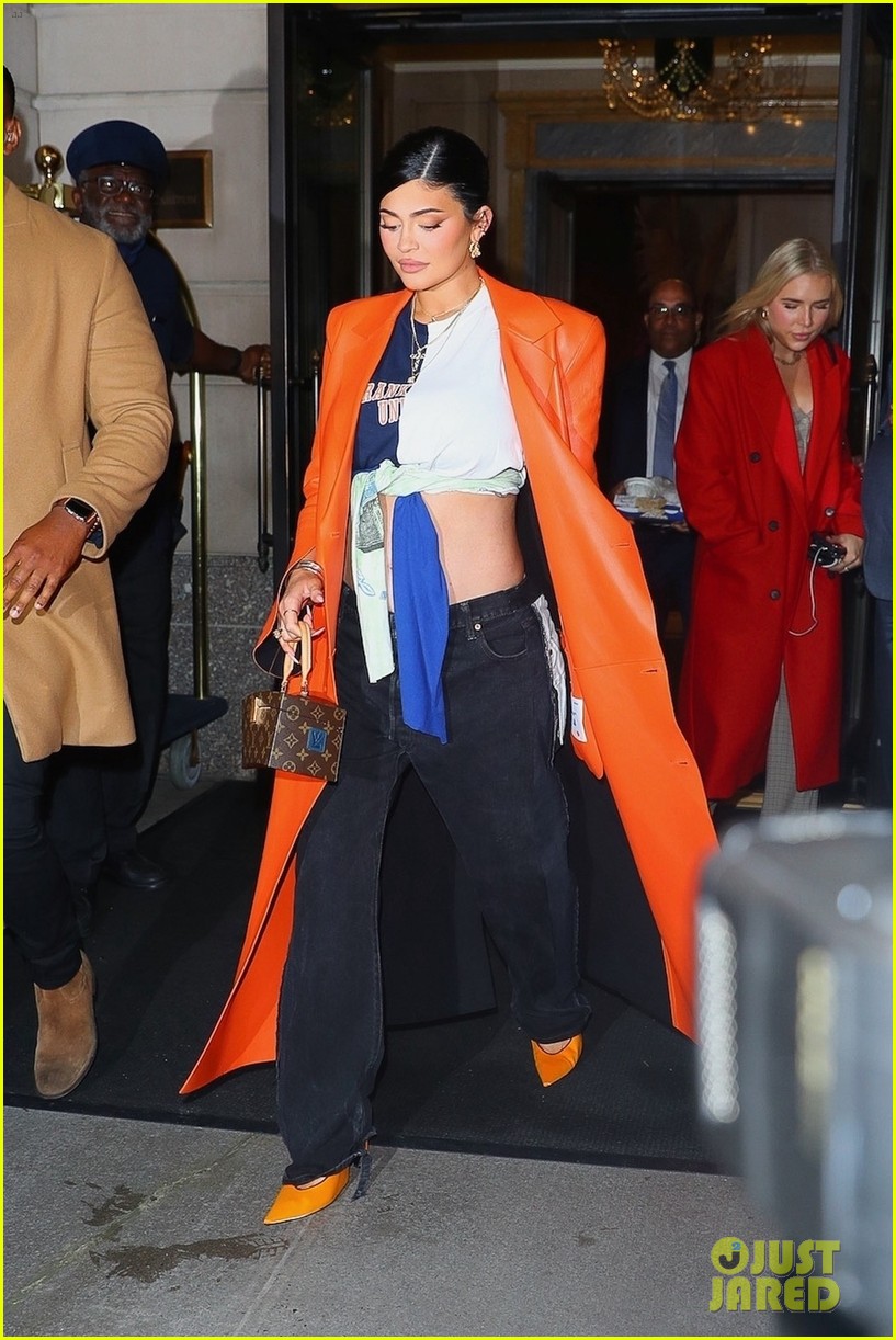 Pregnant Kylie Jenner Puts Tiny Baby Bump on Display in New York - New Photos!