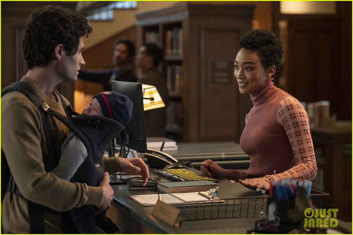 Joe & Love Try To Be A Normal Couple In 'You' Season Three Trailer - Watch!
