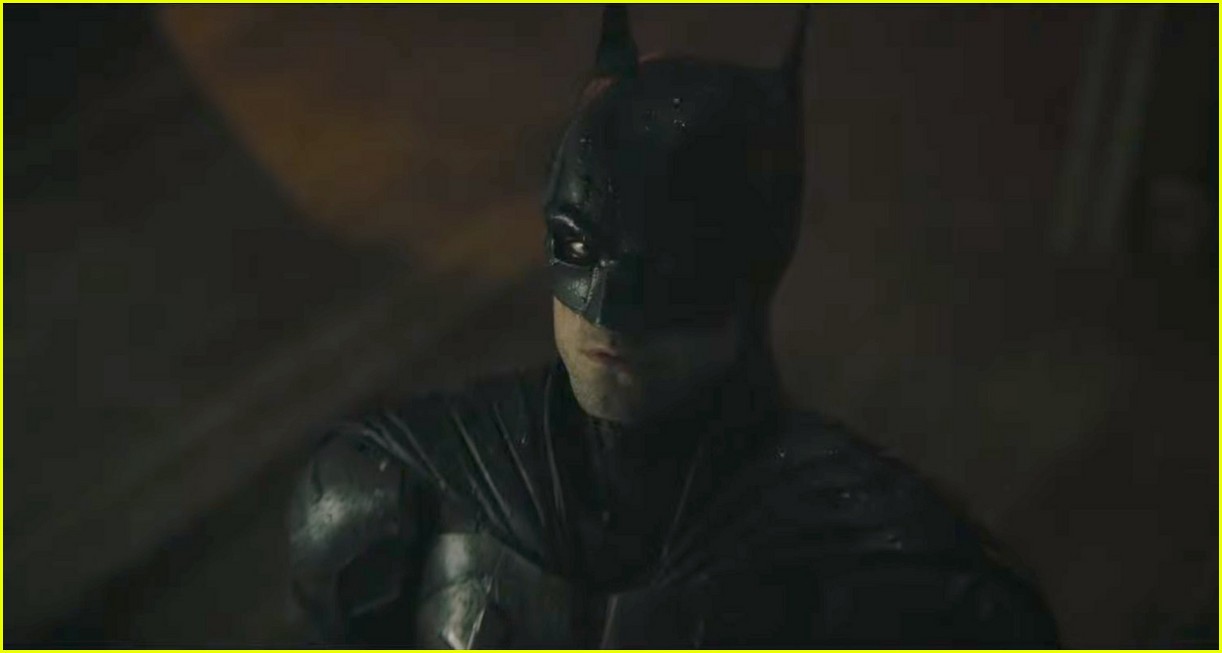 'The Batman' Trailer Starring Robert Pattinson & Zoe Kravitz Closes Out DC FanDome - Watch Now!