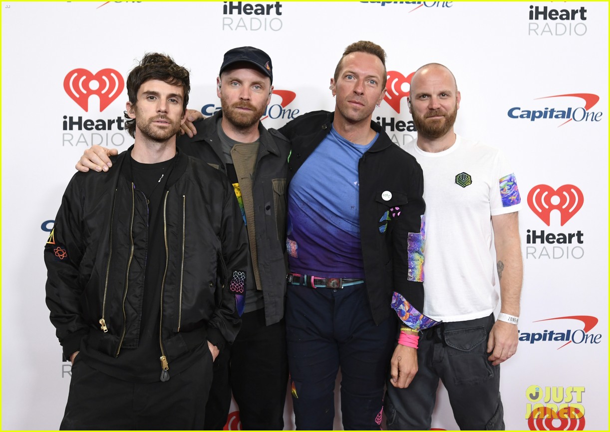 Selena Gomez Announces Collaboration With Coldplay