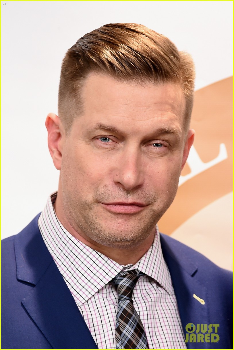 Stephen Baldwin Calls for 'Prayers' After Accidental Shooting on Set of Brother Alec Baldwin's Movie