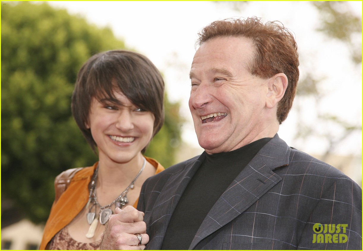Robin Williams' Daughter Zelda Has a Request for His Fans After Jamie Costa's 'Test Footage' Video Goes Viral
