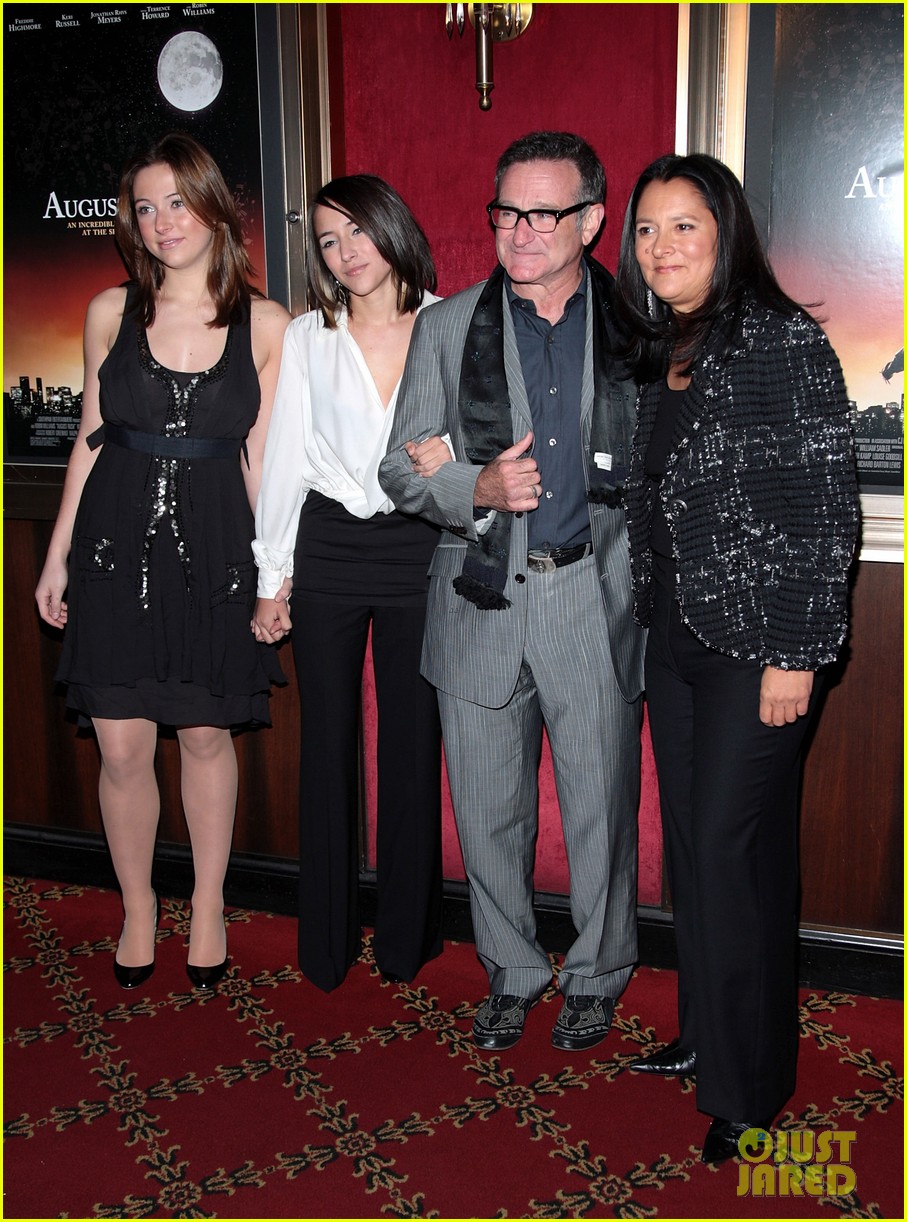 Robin Williams' Daughter Zelda Has a Request for His Fans After Jamie Costa's 'Test Footage' Video Goes Viral