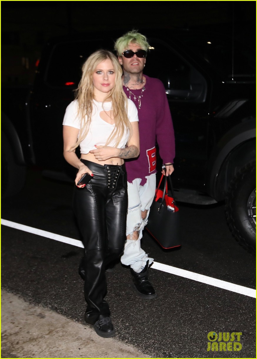 Avril Lavigne & Boyfriend Mod Sun Head Out on Date Night Hours After She Dropped New Song 'Bite Me'