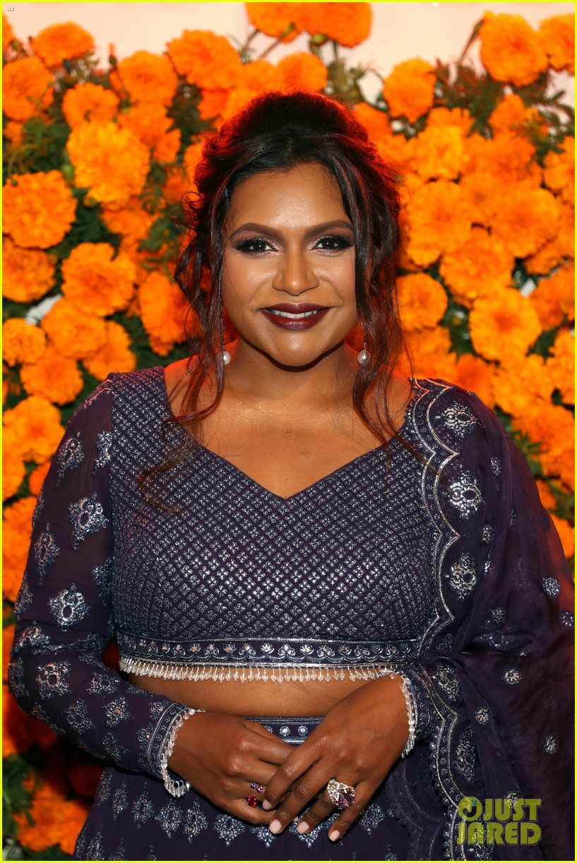 Priyanka Chopra & Mindy Kaling Celebrate South Asian Women at Diwali Dinner!